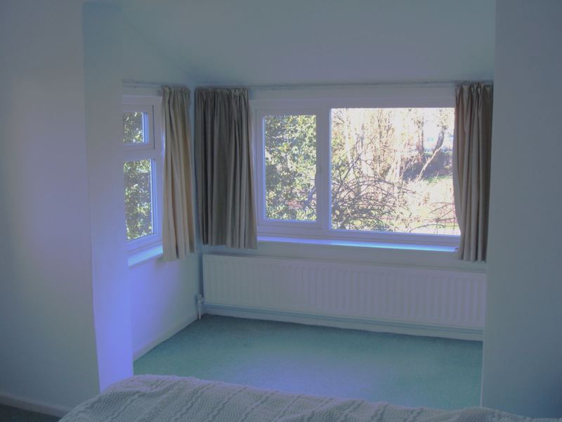 Bedroom- click for photo gallery